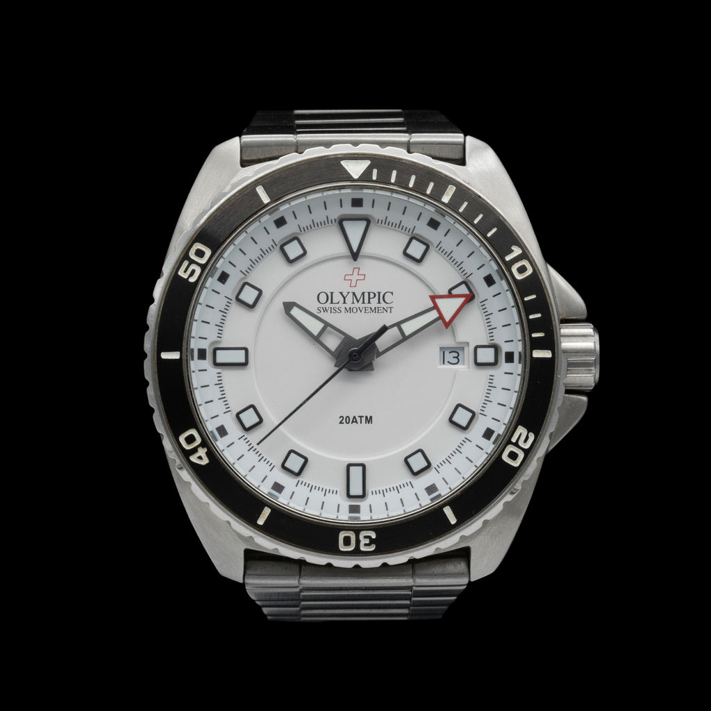 OLIMPIC、Century、SEAFIGHTER80-300EX。 Olympic - 200m Divers Watch 29031 – FiveFortyFive